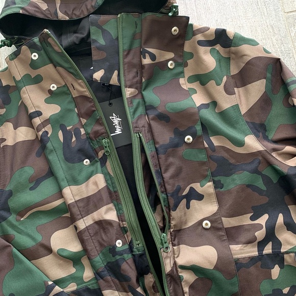 🔥🔥STUSSY - STUSSY SHELL HOODED JACKET🔥🔥 - Picture 7 of 15